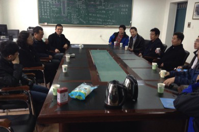 双方就创新基地建设的各方面进行讨论和交流